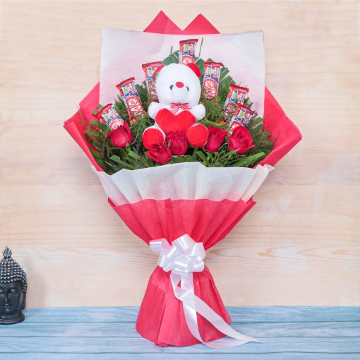 Roses Chocolate Heart – Indulgent Celebration