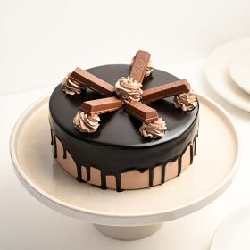 KitKat Cakes