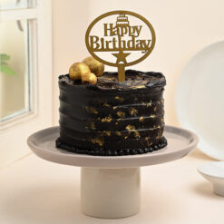 Chocolate Cake With Chocolate Ball Toppings